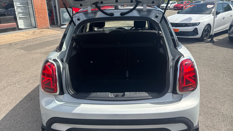 MINI Hatchback 1.5 Cooper Classic II 5dr Auto Petrol Hatchback